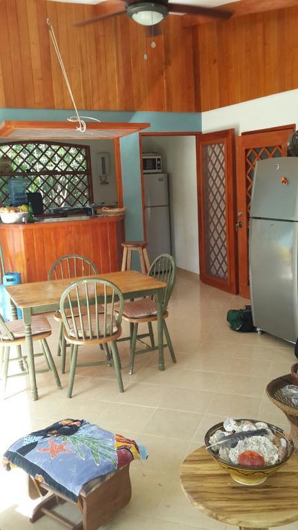 Los Delfines Lodge Puerto Viejo de Talamanca Oda fotoğraf