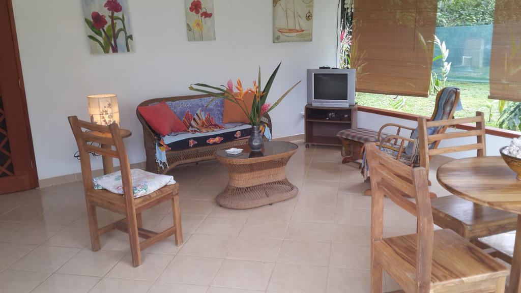 Los Delfines Lodge Puerto Viejo de Talamanca Oda fotoğraf